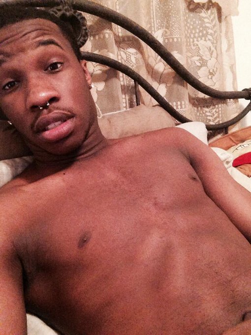 Watch a water sign 🦀's leaked NSFW photo on TwXstars