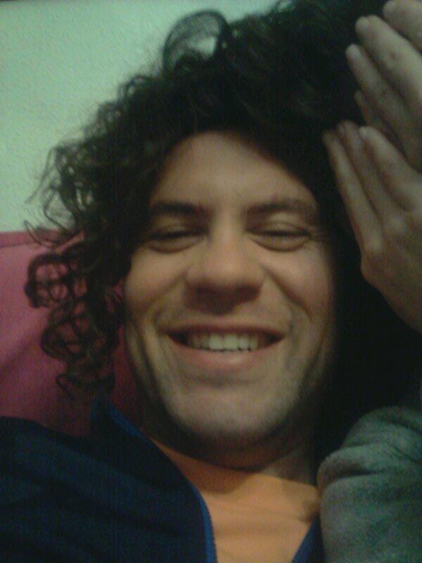 fdgvms's tweet photo. Bulerias bulerias tan dentro del alma mia jajajjaja el nuevo bisbal http://t.co/h20qA3CqMx