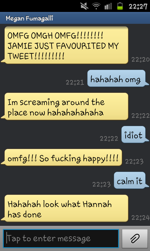 Lauramccoid's tweet photo. got @Megs16_xxx into Hull FC, she's now obsessed with @jamieshaul hahahah http://t.co/28R1HFjxak