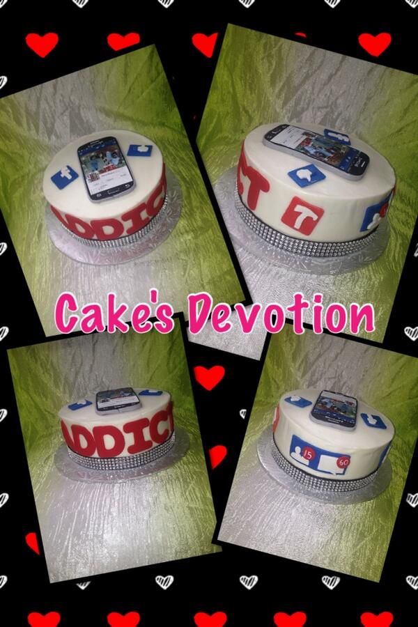 cakesdevotion's tweet image. Galaxy cake!!! pic-collage.com/_R0Sem7eB