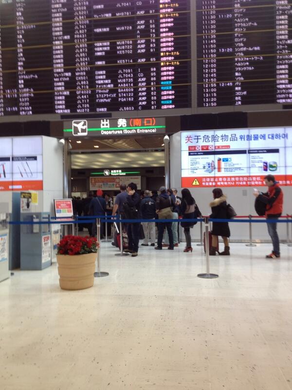 cashboxman's tweet photo. しかし、21歳の大学生がブロードウェイの大物からインビテーション貰って、向こうで演劇の仕事するって、同じ位の年齢の時に、下北沢あたりの劇場にいた俺からすると夢みたいな話だ。ってか、今の若い人は凄いな。 http://t.co/1y4u2BynVK