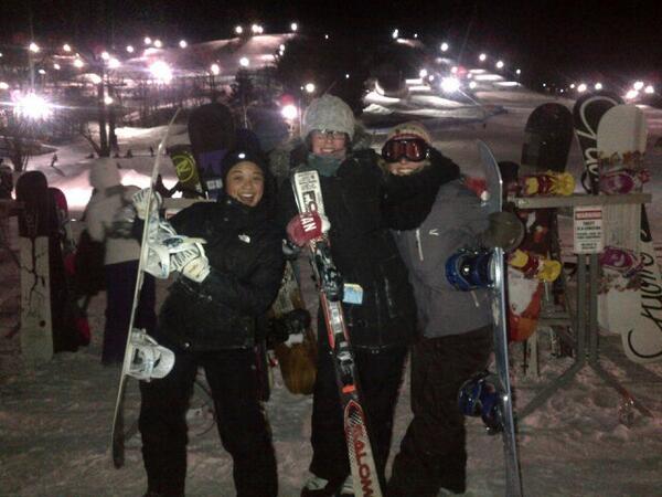 msizzy89's tweet image. Shredding the hills. #bluemountain #ateit #frostbite #asfastasacar