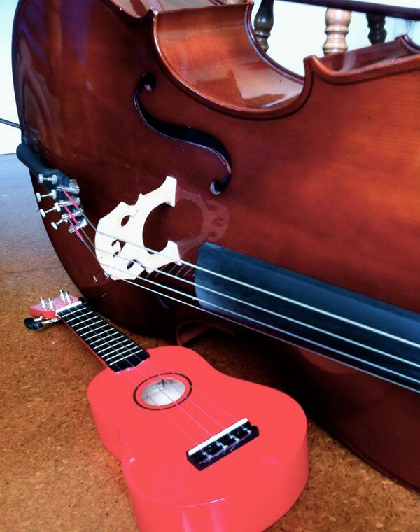 teamflat3's tweet image. Writing notes for #CAAMFest skit. @CAAM #flat3 @jessica_flat3 @ally_flat3