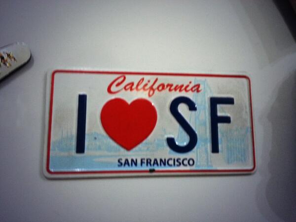 DohaWeb1's tweet photo. State ref magnet from San Francisco always reminds me of memorable vacations #aGoodThing @VodafoneQatar http://t.co/ZmU64QAfOu