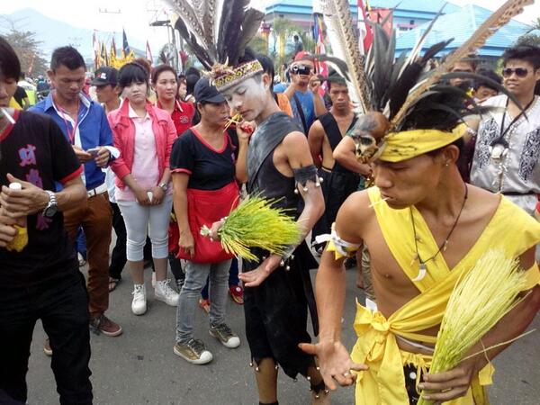 The Cap Go Meh celebration in Singkawang. Special access for #RTB to get the main access with the tourism ministry.