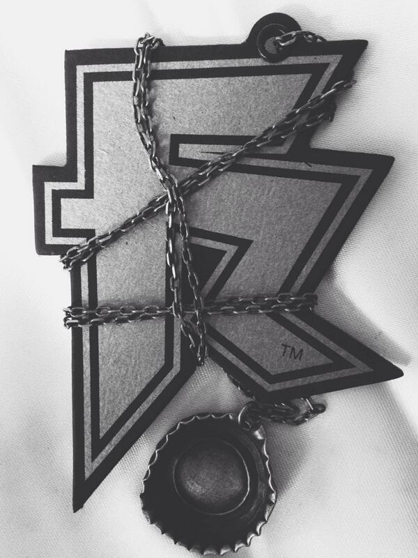 When art meets bottle cap { Limited Edition } Price 150K #fuzzyclothing #necklace