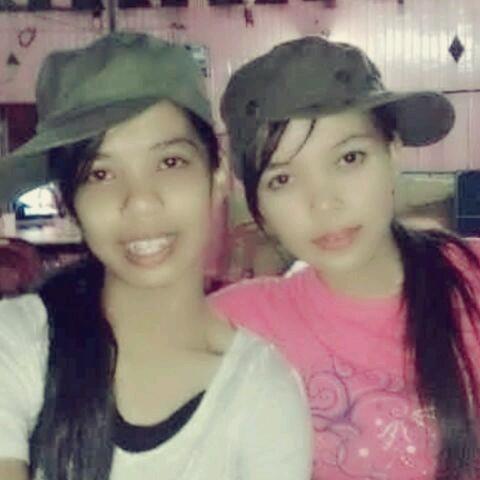 3Elissya's tweet photo. @rafaelsmash1 hai rafael nama aku elissya aku peminat kamu boleh tak aku kadi rakan twiter kamu please ini gambar aku http://t.co/CjLQlUzWFT