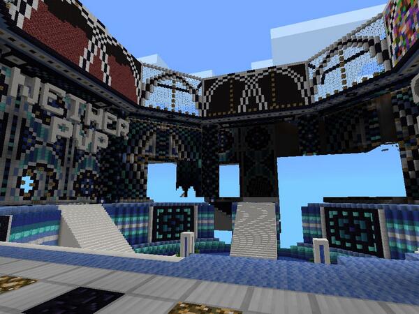 enirboreHPlayz's tweet image. @ColorCraftMCPE Some cool pictures :)