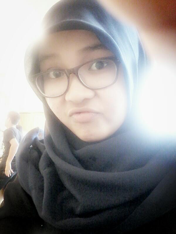 khairu15nisa's tweet photo. @erintaa_ http://t.co/3AuDYqDC9E