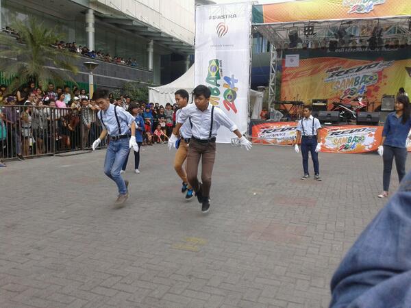 intimateShuffle's tweet photo. http://t.co/ob0Zg7jrNR