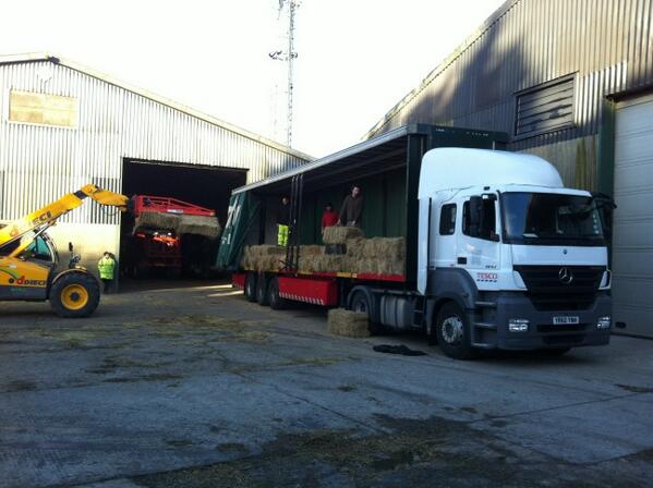 ChilderditchFms's tweet photo. All go. #firageaid @SomersetYFC http://t.co/ywmcBUXseb