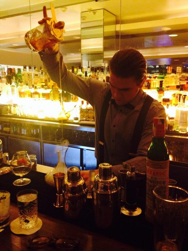 PlateauBar's tweet photo. @DiegoHardShake making #smokedcocktail @plateaubar http://t.co/h7WWkJ4Cyc