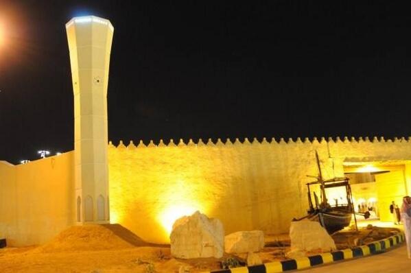 برج الجامعة يعانق سماء الجنادرية كرمز للمنطقة الشرقية