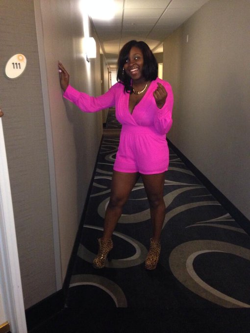 Watch a water sign 🦀's leaked NSFW photo on TwXstars