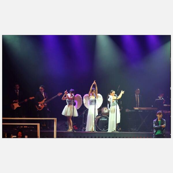 Cute cupids <a href="/jktbrdwyteam/">JakartaBroadwayTeam</a> #JBT #HeartRecords