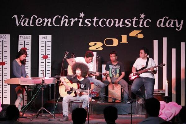 <a href="/CHRISBAND5/">C.H.R.I.S</a> at <a href="/VCcoustic/">ValenChristcoustic </a> 

Gbus..!!