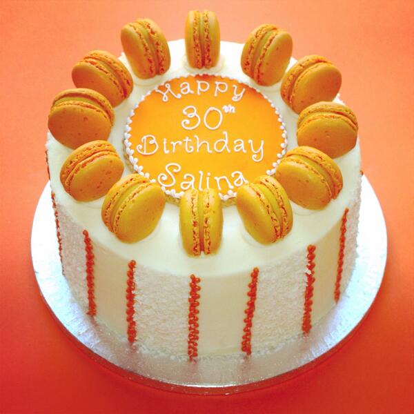 GayasCakes's tweet photo. #Coconut sponge layered with #mango ganache &amp; coc icing, decorated w/a royal iced coconut sablé plaque &amp; mango macs! http://t.co/RMcjY9MLkX