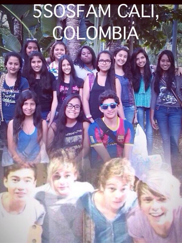 pepsicolalife's tweet photo. OUR FANCLUB IN COLOMBIA ❤️😍 @5SOS http://t.co/ZyZQTaIKOk