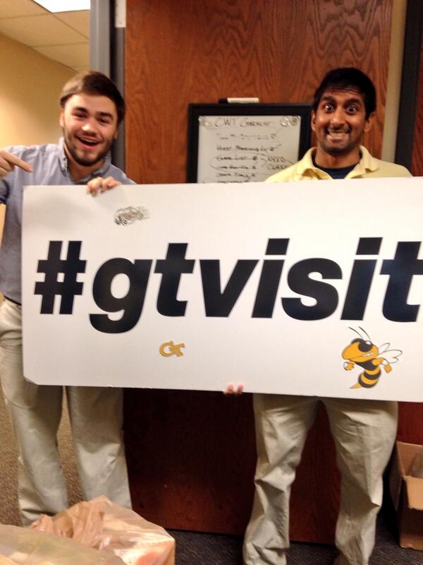 ConnectwithTech's tweet image. Ready to hang out with these cool kids today?? #cwt #welcomeback #session4