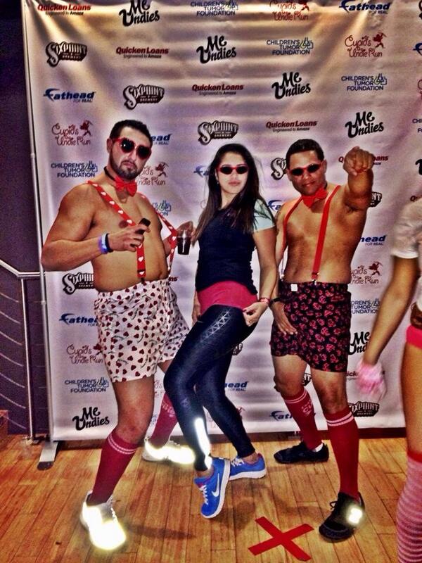 Khrizt's tweet photo. Emerson, Jennifer and I @ 2014 Cupid's Undie Run in NYC http://t.co/s2d8KGvjGj