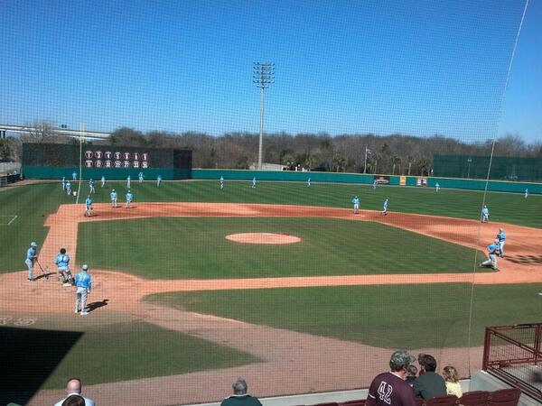 ericaverette's tweet image. Nice day for some @DiamondHeels baseball #tarheels