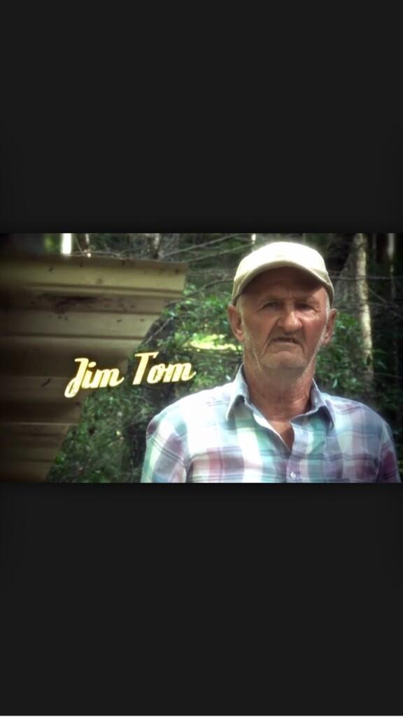 RedNeck101_'s tweet photo. Retweet if you know what show this is! http://t.co/bMp2gcTxKN