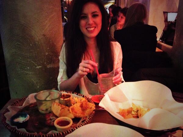 lourdess89's tweet photo. Una de Sausalitos! http://t.co/q8m8n4TuGZ