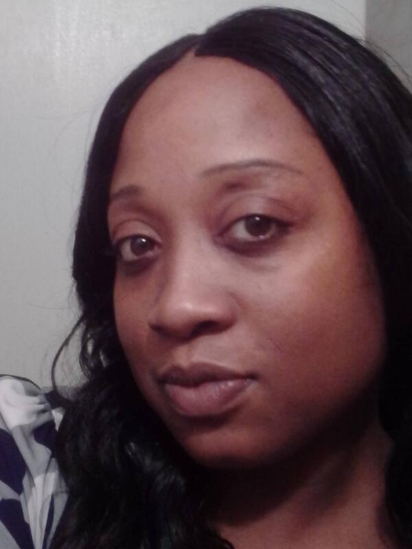 DanielleWeather's tweet photo. Seriously pregnant with Zae http://t.co/XgWuvaXonk