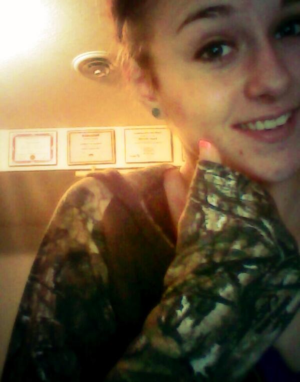 ELynnDance76's tweet photo. new camo(; http://t.co/a8JBUjiJAV