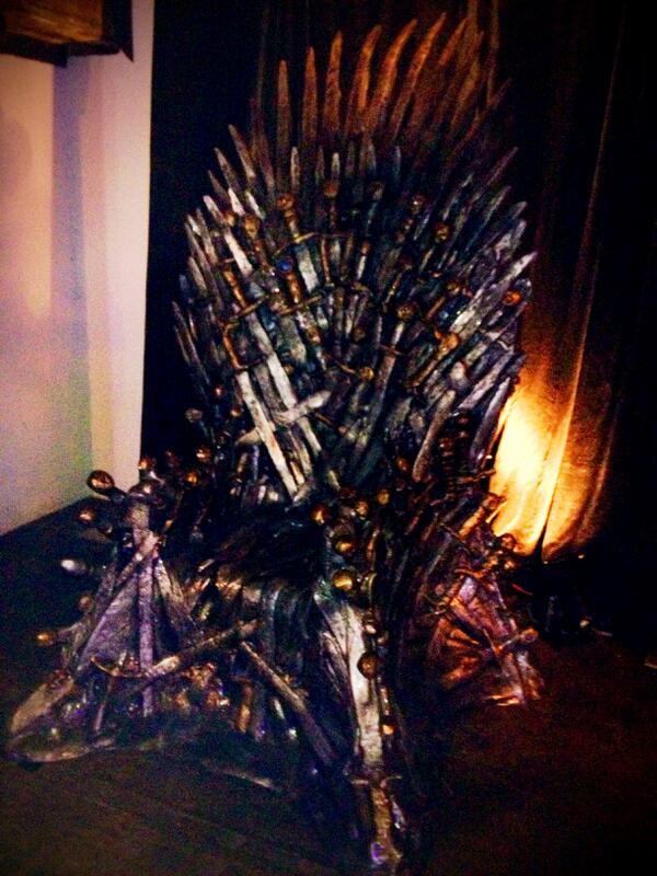 Mrone50one's tweet photo. The perfect Father's Day gift!!! Goes perfect with a 70 inch LCD. We in N.O. Lets go! #CatchTheThrone #WatchTheThrone http://t.co/OjUn9pQjoi
