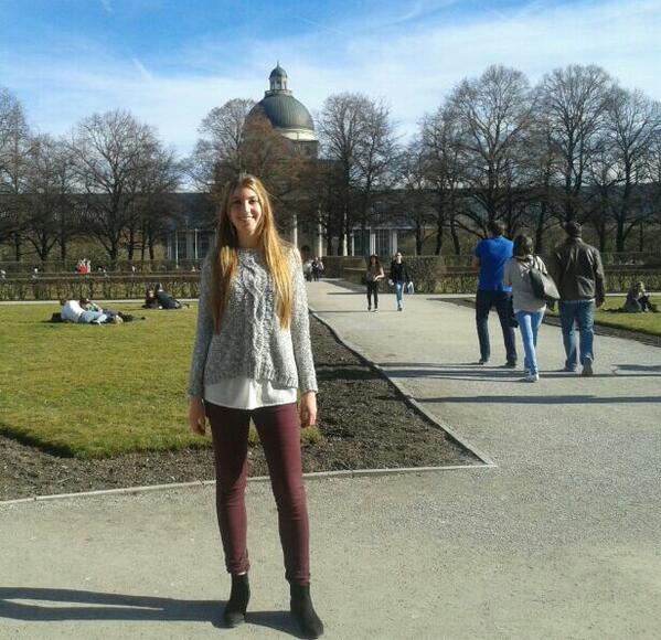 PauTfn's tweet photo. En Munich me hallo http://t.co/n9CfzdYA9G