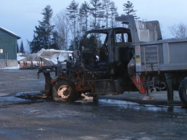 LisbonFalls plow truck catches fire while in garage bay. @WGME @PressHerald @MidcoastNews