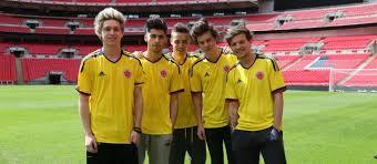 Diana1D_Nouis's tweet image. #OneDirectionInColombia #MuyPronto Askskjcnsdjkbvjhfdsbvju.