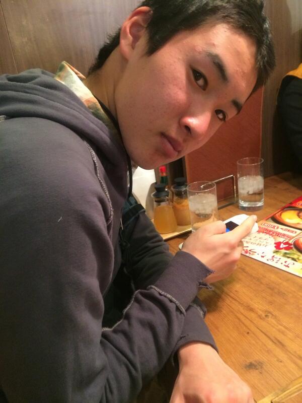 ryosuke_4431's tweet photo. 今日、学校やけど

俺らチャラいきイオンでもいこ。 http://t.co/62KPxUsXf8