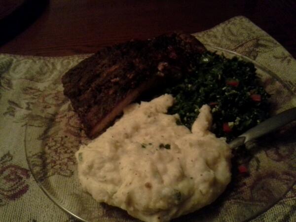 StroEric's tweet image. Whipping up master pieces