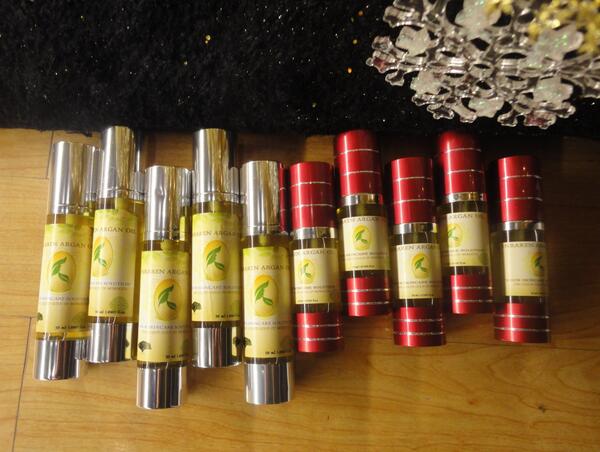 InrarenArganPH's tweet photo. Inraren Argan Oil PH in on SALE! Hurry!. Less of P150 per bottle. 50ml is NOW for P800 and 30ml for P600. #arganoil http://t.co/C7a3BLgalh