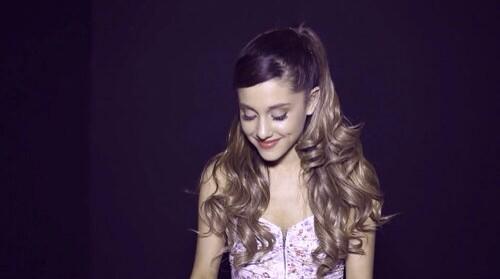 ariana_pic's tweet photo. アリアナ・グランデ可愛いと思ったらRT           

#アリアナ     
#arianagrande 

https://t.co/mbbimjG2jL