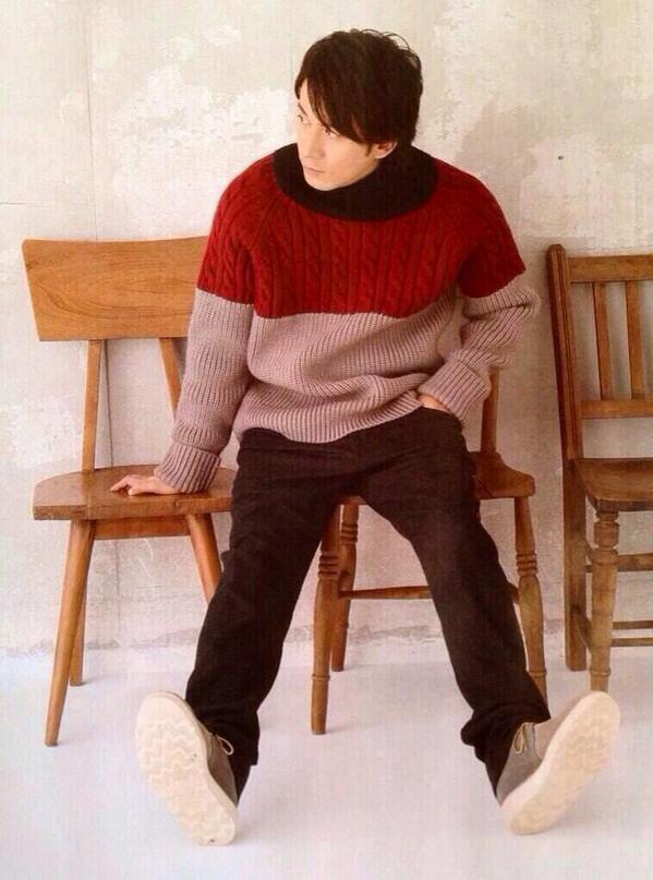 1D_facttt's tweet photo. やばいっ❗️セーター似合う男の人👈 http://t.co/m5M9rHiG2k