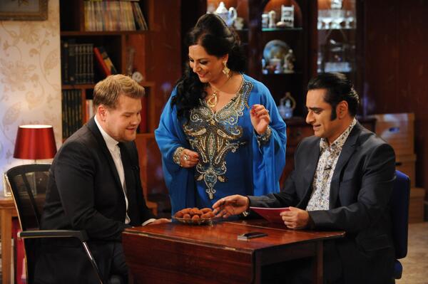 TVSanjeev's tweet image. #kumars Wed 10pm SKY1HD.  @JKCorden ponders whether he can handle Hawney's gulabjamans!