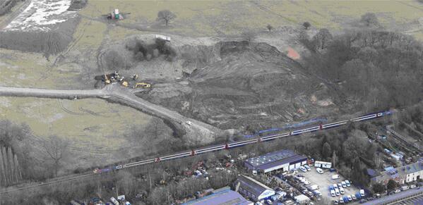 watfordgap's tweet image. RT @railexpress: Unstable ground next to #Sheffield to #Chesterfield  #uktrain line - divert via Beighton for 4-6 wks