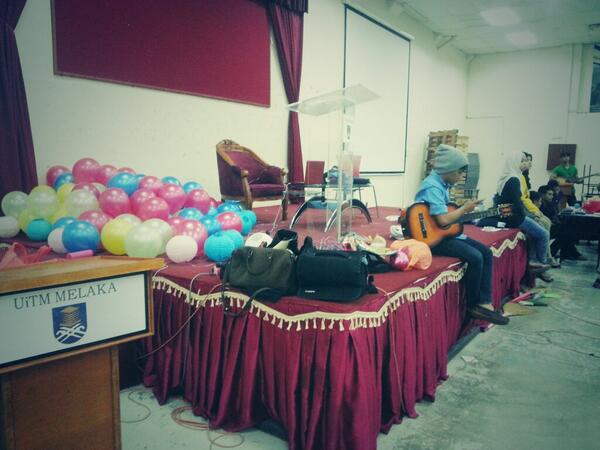 30Unity's tweet image. Last day preparation by @ForkNight5F !!!do come tomorrow! A lot of tasty food waiting for u! #30yearsofunity