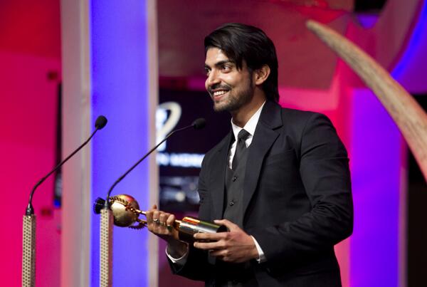 singh_sumanth's tweet photo. Saifta 2013 highlights... @SAIFTAofficial @gurruchoudhary my favourite zee star pickin up his award. #SAIFTA 2014 http://t.co/cWvPp57AMB