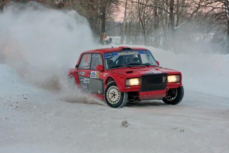 4rati.lv tweet media