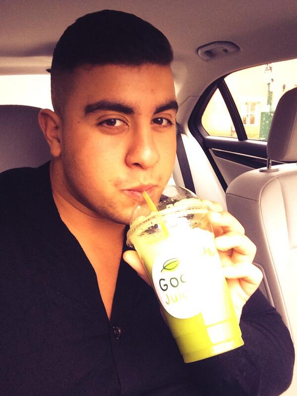 PureWarriorCo's tweet image. The #PWT are officially backing the @FoodFarmacy  We think it's great that @BournemouthFun has this! @MASPromotions