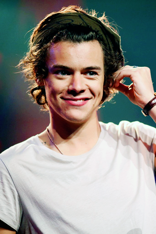 nashdechanel's tweet image. (( FOLLOW TRICK TWEET ))

☼RT THIS
☼FOLLOW ME
☼FOLLOW @beauskies
☼GAIN:)

FAV FOR MENTION
#followtrick #harrystyles