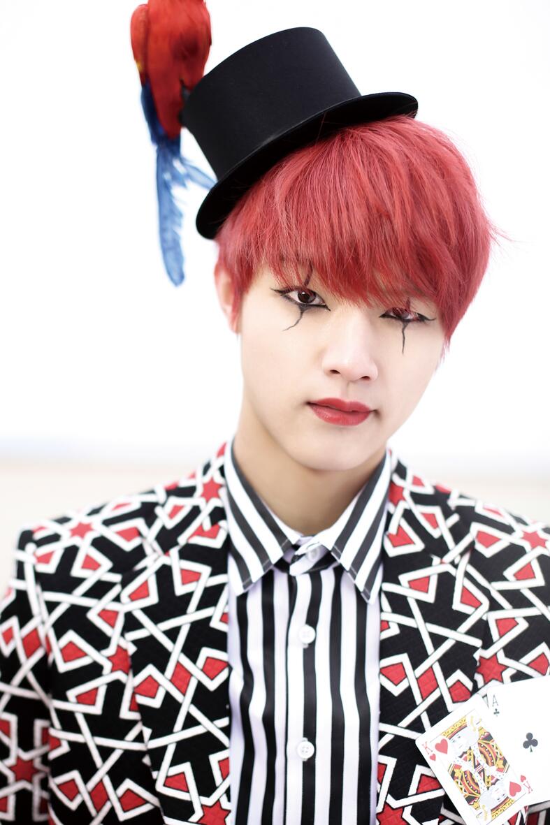 BgsDxlYCQAAlcAR.jpg:large