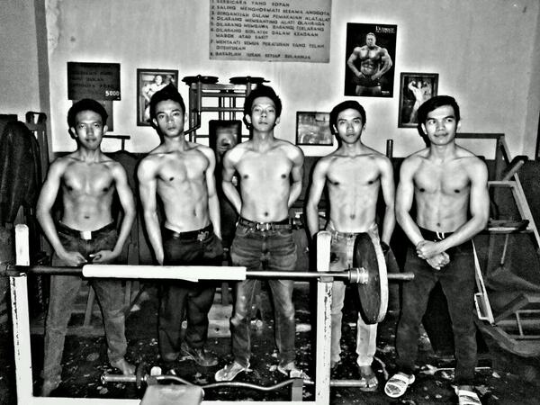gielitter's tweet photo. Kontestan narapidana!!  :)) http://t.co/BXVAxWACM9