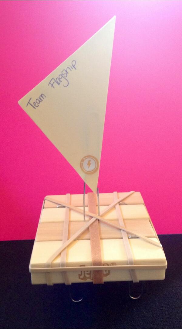 Laurel_Horn's tweet photo. #RC14 team Flagship - design thinking @REALITYflash http://t.co/gWuiakVM4S