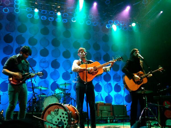 Nazzo28's tweet image. Cannot wait for this in STL @BobCrawfordBass @ScottAvett #myrtlebeach2010 #10000words