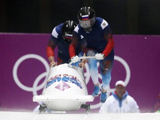 sherikbatirhan's tweet photo. Ураааааа!!!! Пятое ЗОЛОТО!!!!! Они это сделали!!!! #Sochi2014 #Сочи2014 #Olympics2014 #РОССИЯВПЕРЕД #ДАВАЙРОССИЯ http://t.co/WuvVsbnMEv